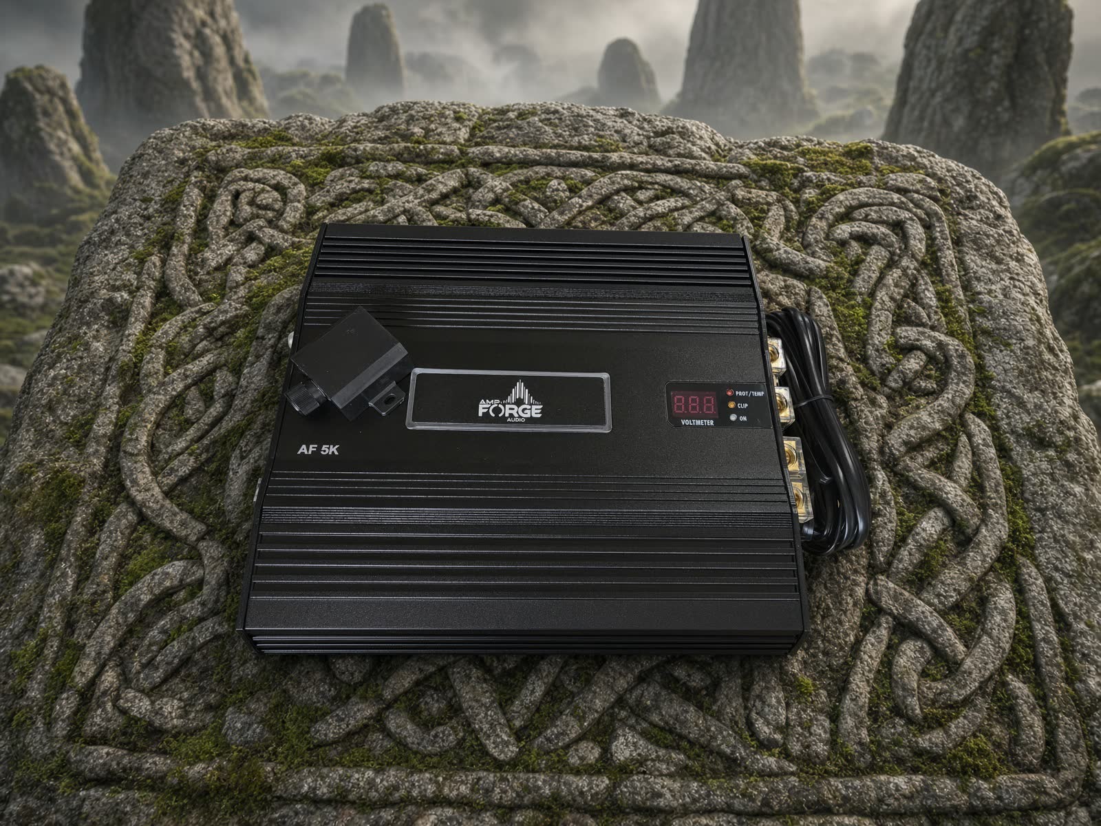 AF 5K amplifier on a Celtic knot stone